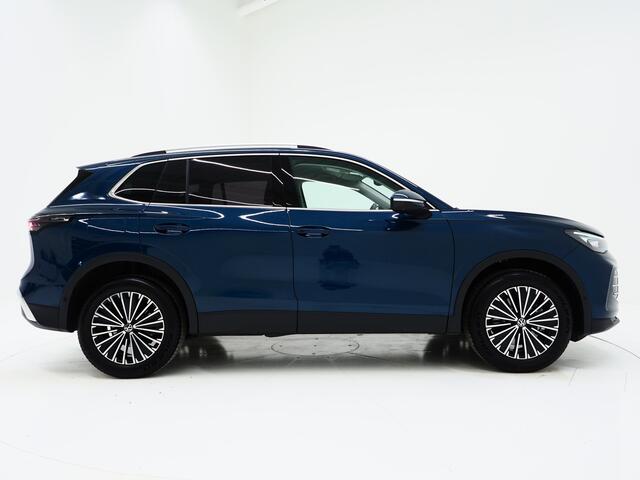 Volkswagen TIGUAN 1.5 eHybrid | Leder/Alcantara | Trekhaak | Massage | 360 | Sfeerlicht | Keyless | Adaptive Cruise