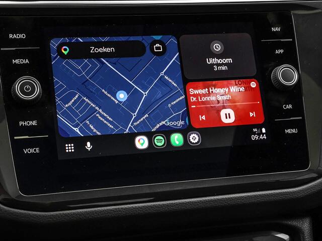 Volkswagen TIGUAN 1.4 TSI 245pk DSG eHybrid Elegance · Panoramadak · Camera · Apple/Android Car Play · Dodehoek Detectie · 18'' Inch ·