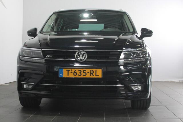 Volkswagen TIGUAN 1.5 TSI R-Line Business+ - Carplay / Lane assist / Elek. trekh.
