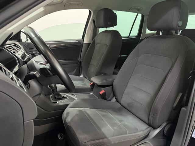 Volkswagen TIGUAN 1.5 TSI R-Line Business+ - Carplay / Lane assist / Elek. trekh.