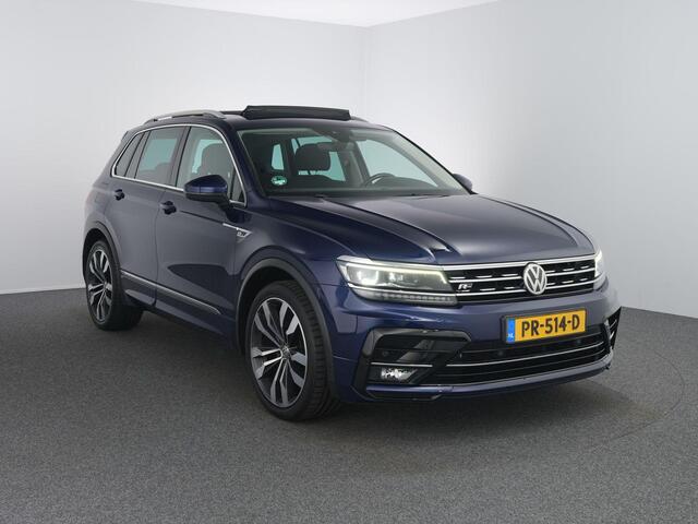 Volkswagen TIGUAN 1.4 TSI ACT Highline | Pano | Zwenkhaak | ACC | Winterpakket |