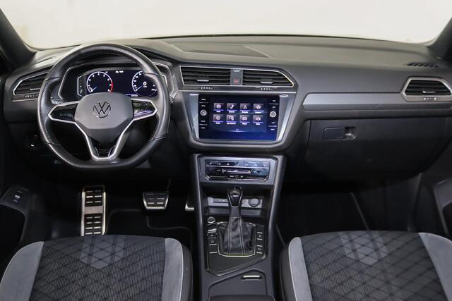 Volkswagen TIGUAN Allspace 1.5 TSI R-Line Business+ 7-Persoons Panoramadak, IQ Light, ACC, Harman/Kardon