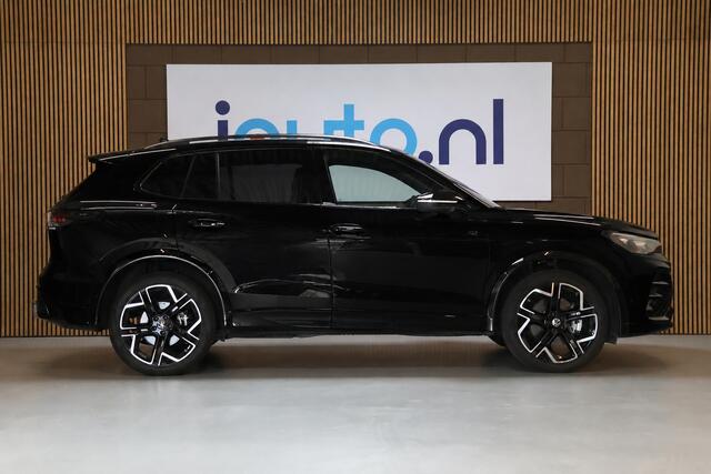 Volkswagen TIGUAN 1.5 eHybrid 272pk R-Line Black Style Pano/Leder/IQ.Light HD/360/Headup/HK/Keyless/ACC/DCC/Elek. stoelen/Dodehoek/20"/Trekhaak wegkl.