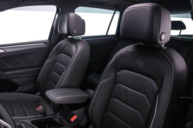 Volkswagen TIGUAN R-Line Business 1.4 TSI eHybrid 245pk DSG Automaat Trekhaak, 360 camera, Adaptive cruise control, Lederen bekleding, LED matrix koplampen, Panoramadak