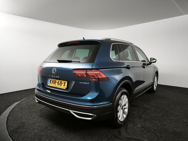 Volkswagen TIGUAN 1.4 TSI eHybrid Elegance | Virtual | Winter Pack | Navigatie | Camera | IQ Light |