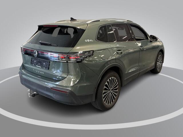 Volkswagen TIGUAN 1.5 eTSI 130pk DSG · 360 Camera · Wegklapbare Trekhaak · Apple/Android Car Play · Navigatie · 18'' Inch ·