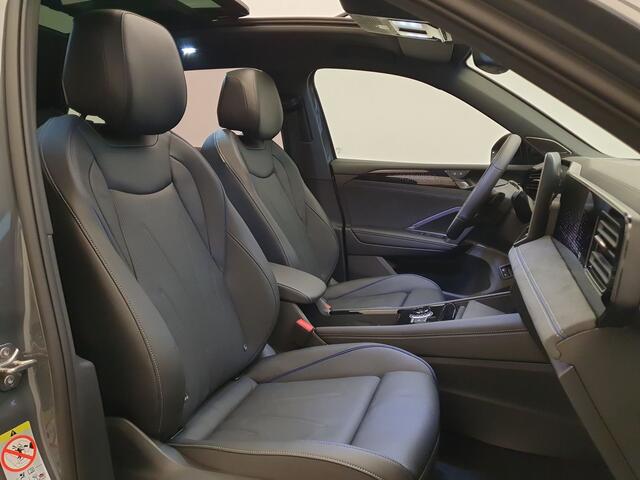 Volkswagen TIGUAN 1.5 eHybrid 272pk DSG/AUT R-Line Wegklapbare trekhaak, Panoramadak, Harman/Kardon, Leder