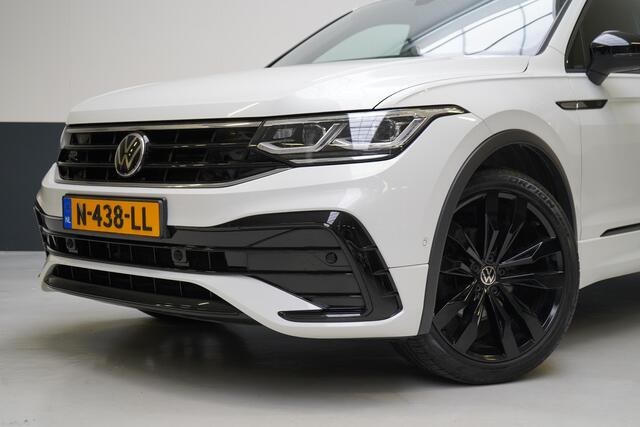 Volkswagen TIGUAN 1.5 TSI 150pk R-Line | Carplay | Sfeerverlichting | Blind-Spot | Zwart optiek | Adaptive cruise