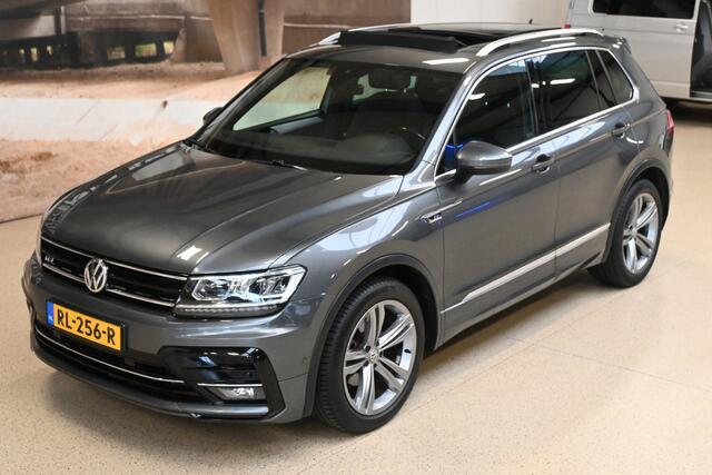 Volkswagen TIGUAN 1.4 TSI 150pk R-Line / Highline Business R | Pano | Virtual | Camera | Trekhaak |