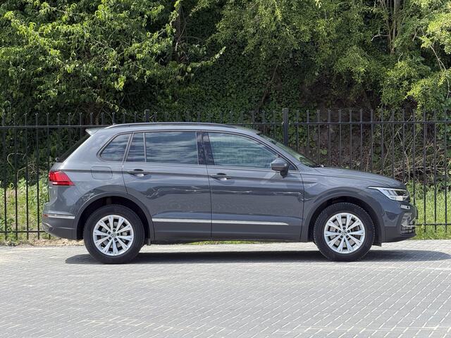 Volkswagen TIGUAN 1.4 TSI eHybrid Life | Trekhaak | Leer | Camera