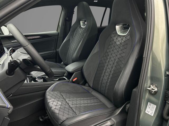 Volkswagen TIGUAN R-Line Business 1.5 TSI eHybrid 204pk DSG Automaat Trekhaak, Panoramadak, Adaptive cruise control, Navigatie, Harman Kardon audio