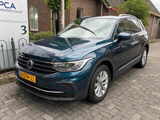 volkswagen-tiguan-1.5-tsi-life-busi