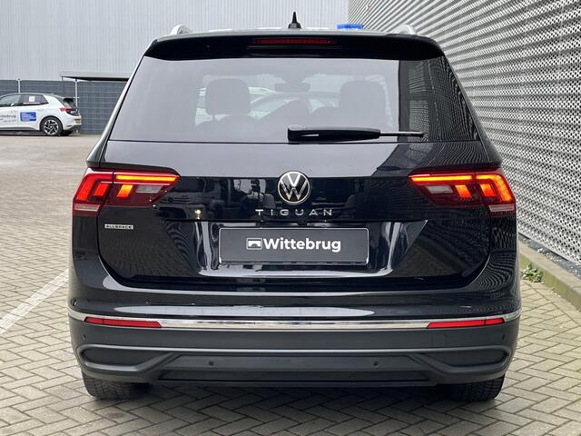 Volkswagen TIGUAN 1.5 TSI Life Business / 7 Persoons / Digitale Cockpit / Trekhaak / Achteruitrijcamera / Parkeersensoren V + A / Achterklep elektrisch / Lane Assist