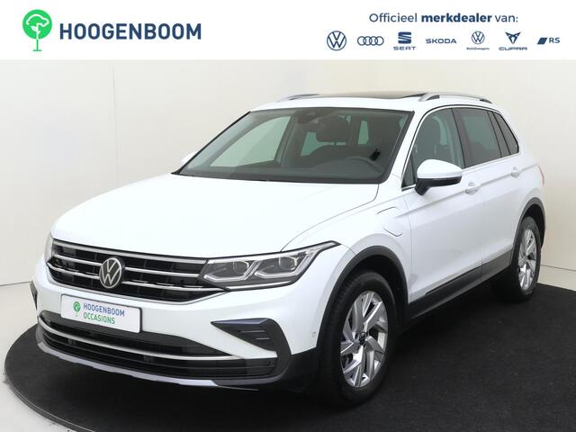 Volkswagen TIGUAN 1.4 TSI eHybrid Elegance | SoH 94% | Panoramadak | Keyless | Parkeerassistent | Achteruitrijcamera | Navigatie | LED matrix verlichting | Adaptieve cruise control |