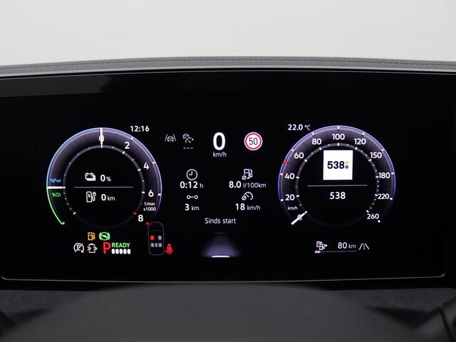 Volkswagen TIGUAN 1.5 eHybrid R-Line Edition 272PK DSG Panoramadak, Trekhaak, 20" LM Velgen, Black Style, 360gr. Camera, Head-Up Display, Navi via Apple Carplay/Android Auto