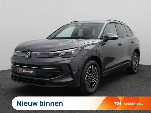 Volkswagen TIGUAN 1.5 eHybrid Life Edition 204PK DSG Trekhaak, 360gr. Camera, Keyless, Elektr. Achterklep, 18" LM Velgen, Side Assist, Stoel-Stuurverwarming