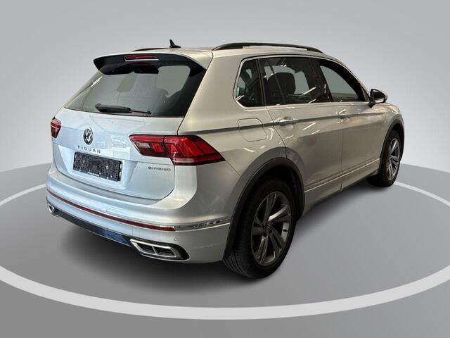 Volkswagen TIGUAN 1.4 TSI 245pk DSG eHybrid R-Line Business · Apple/Android Car Play · Lederen Bekleding · Wegklapbare Trekhaak · Stoelverwarming voor & achter · Navigatie · 19'' Inch ·