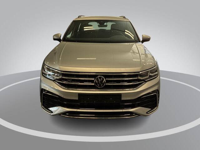 Volkswagen TIGUAN 1.4 TSI 245pk DSG eHybrid R-Line Business · Apple/Android Car Play · Lederen Bekleding · Wegklapbare Trekhaak · Stoelverwarming voor & achter · Navigatie · 19'' Inch ·