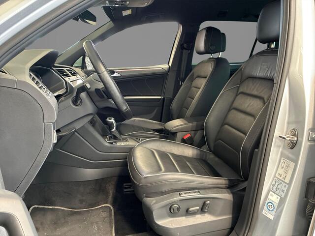 Volkswagen TIGUAN 1.4 TSI 245pk DSG eHybrid R-Line Business · Apple/Android Car Play · Lederen Bekleding · Wegklapbare Trekhaak · Stoelverwarming voor & achter · Navigatie · 19'' Inch ·