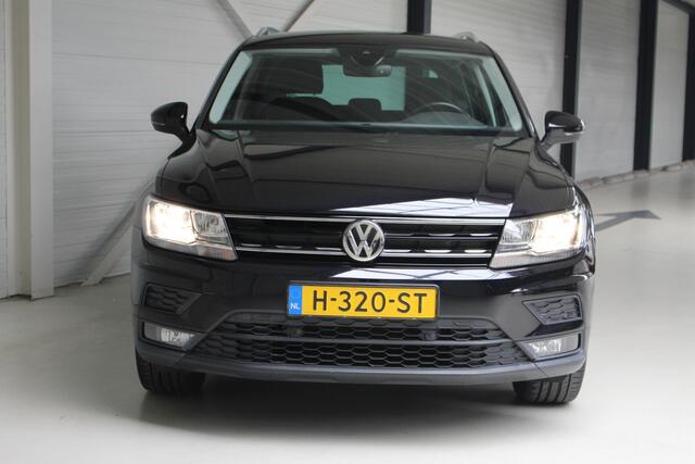 Volkswagen TIGUAN 1.5 TSI Comfortline Business Trekhaak | Navigatie | Parkeercamera | Lichtmetalen Velgen