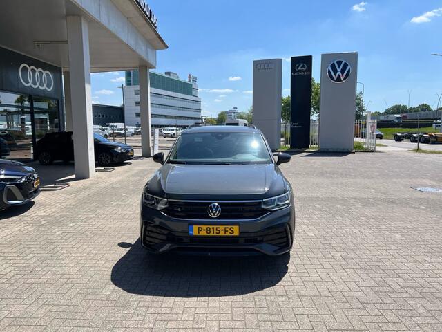 Volkswagen TIGUAN 1.5 TSI R-Line Business+ | Trekhaak | Panoramadak | Black Style |