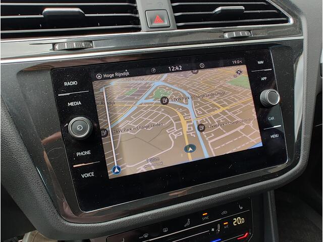 Volkswagen TIGUAN 1.5 TSI ELEGANCE DSG Winterpakket | Adaptive Cruise | Navigatie