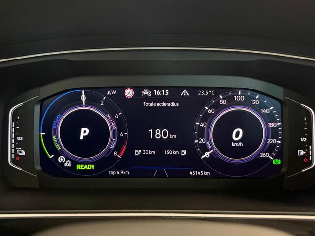 Volkswagen TIGUAN 1.4 TSI eHybrid R-Line Panoramadak/360 Camera/ACC/IQ Light