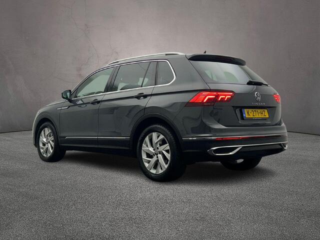 Volkswagen TIGUAN Elegance 1.5 TSI 150pk DSG Automaat Trekhaak, Panoramadak, Adaptive cruise control, Elektrische achterklep, LED matrix koplampen, Achteruitrijcamera