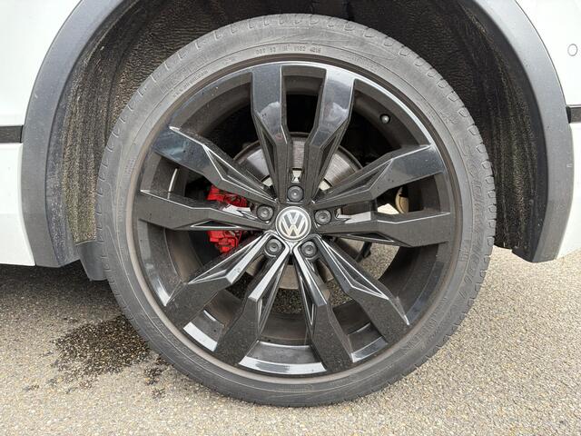 Volkswagen TIGUAN 1.5 TSI ACT Highline Business R R LINE | PANORAMA DAK | DIGIT. DASHB. | CAMERA | ODERH. HISTORIE | CAR PLAY | TREKHAAK