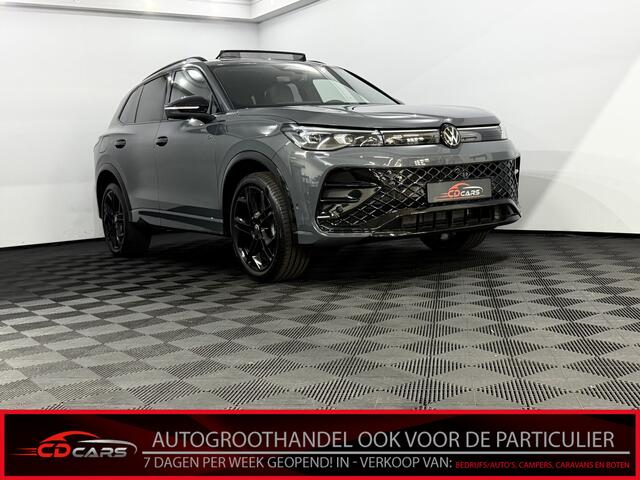Volkswagen TIGUAN 1.5 eHybrid R-Line Edition Plug-in 272 PK Panoramadak, 360 Camera, Leder, Head-up display, Elektrische achterklep, Winterpakket, Memory stoelen, 2 jaar garantie