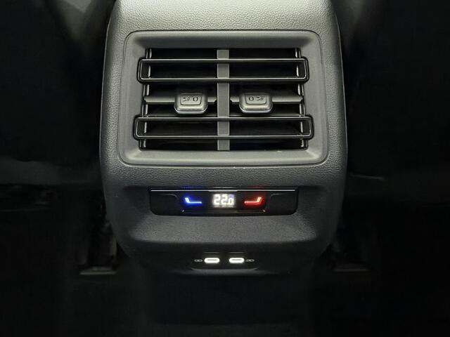 Volkswagen TIGUAN 1.5 eHybrid R-Line Edition Plug-in 272 PK Panoramadak, 360 Camera, Leder, Head-up display, Elektrische achterklep, Winterpakket, Memory stoelen, 2 jaar garantie