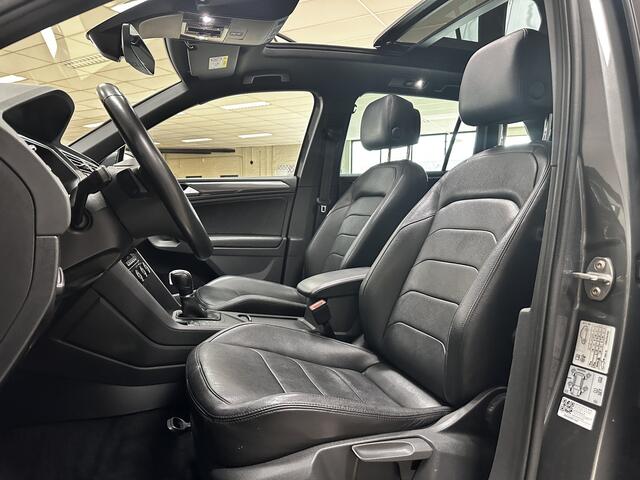 Volkswagen TIGUAN 1.5 TSI ACT R-Line/ Virtual Dashb./ Panorma-Dak/ 19'' LMV/ LED Koplampen/ Keyless/ Apple + Android/ Zwarte-Hemel/ Lane-Assist./ Camera/ PDC V+A/ Sfeerverlichting/ Stoelverw./ Extra getint glas.