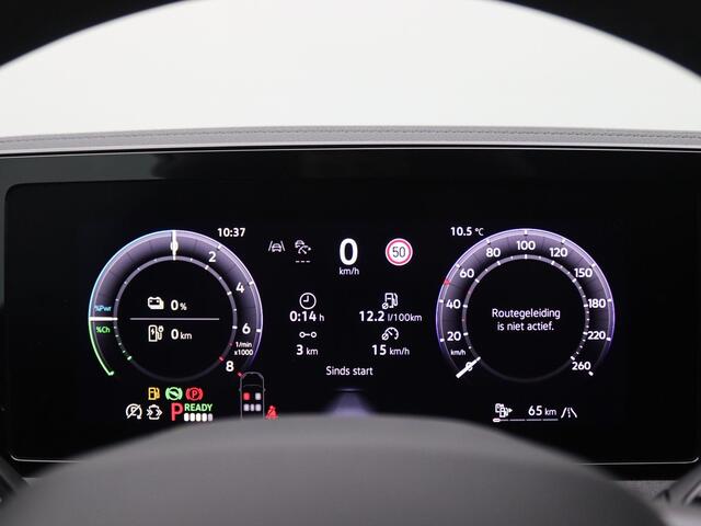 Volkswagen TIGUAN 1.5 eHybrid R-Line Edition 272PK DSG Pano-Schuifdak, Black Style, Leder, Memorystoel, Trekhaak, 20" LM Velgen, Head-Up Display, Matrix LED-Verlichting, 360gr. Camera, Navi, Elektr. Achterklep