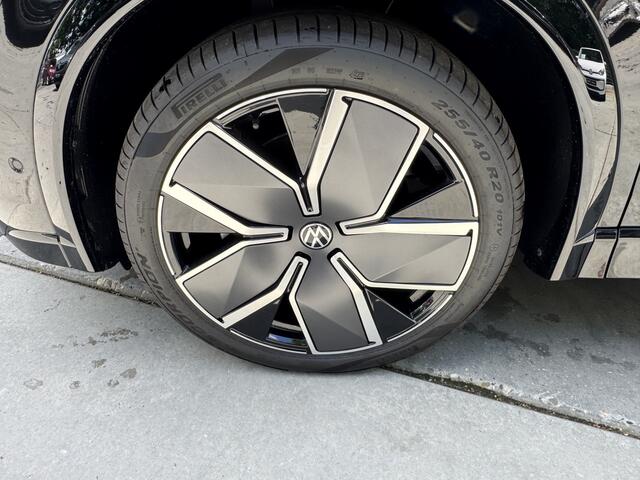 Volkswagen TIGUAN 1.5 272pk eHybrid R-Line Edition Virtual Cockpit Panoramadak Trekhaak Massage Camera Keyless