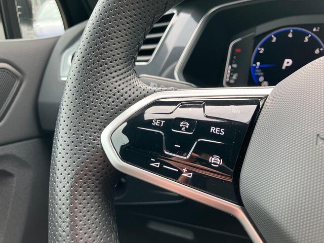 Volkswagen TIGUAN 1.5TSI/150PK R-Line Black Style DSG · Navigatie · Apple/Android · Camera + Parkeersensoren · Garantie t/m 13-07-2027 of 100000km.