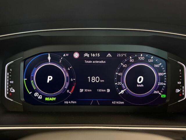 Volkswagen TIGUAN 1.4 TSI eHybrid R-Line Panoramadak/360 Camera/ACC/IQ Light