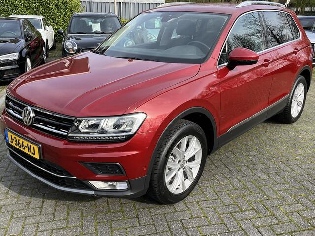 Volkswagen TIGUAN 1.4 TSi DSG 4Motion Highline | NAV. | CAMERA | EL. TREKHAAK | ERGO ACTIVE |