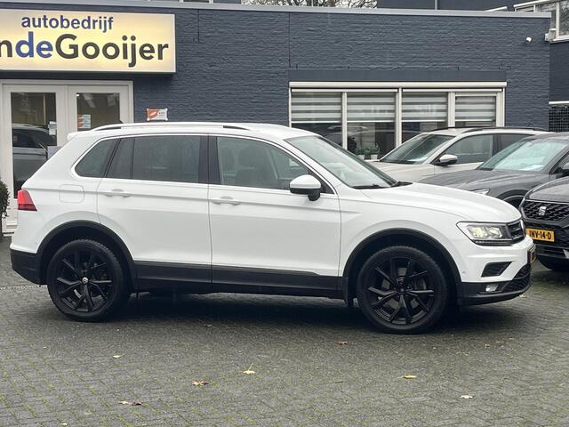 Volkswagen TIGUAN 2.0 TSi 4Motion DSG 190 PK | EL. TREKHAAK | STANDKACHEL | CAMERA | 18" |
