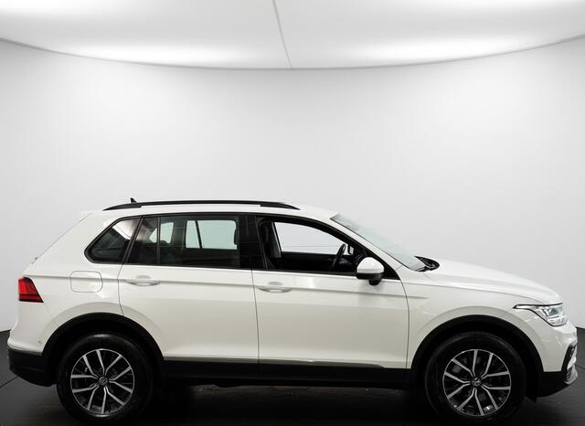 Volkswagen TIGUAN E-Hybrid 245PK DSG LIFE NAVI/VIRTUAL/TREKHAAK