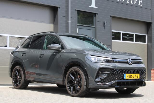 Volkswagen TIGUAN 1.5 eTSI R-Line Edition - R Line binnen en buiten - 360 camera - 20 inch Stoelmassage - Weinig kilometers - IQ Light - Black Style - Adaptive cruise