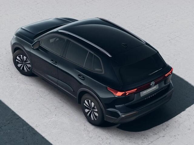 Volkswagen TIGUAN Limited Edition 1.5 eHybrid 150 kW / 204 PK SUV 6 Stoelverwarming | Trekhaak | 360 camera