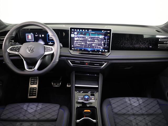 Volkswagen TIGUAN R-Line Edition 1.5 eHybrid 150 kW / 204 PK SUV 6 v Panoramadak | Trekhaak | 360
