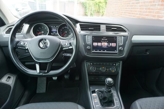 Volkswagen TIGUAN 1.4 TSI ACT Comfortline Business Trekhaak | PDC | Voorstoelen verw. *All in prijs*