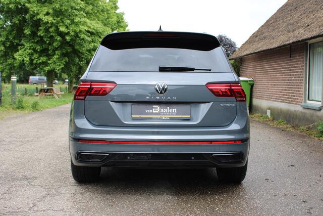 Volkswagen TIGUAN 1.4 TSI eHybrid R-Line Business+ SOh 90,1% NAVI IQ LIGHT TREKHAAK 159000KM!!!