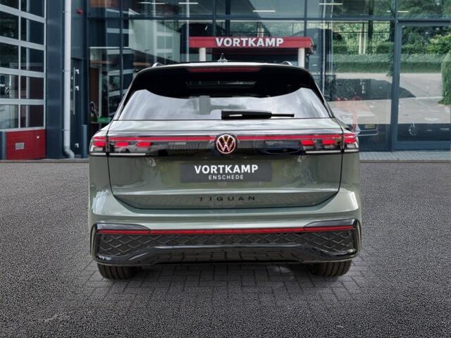 Volkswagen TIGUAN 1.5 TSI e HYBRID R-LINE 272 PK LEDER/PANO-DAK/TREKHAAK/HenK/360CAMERA