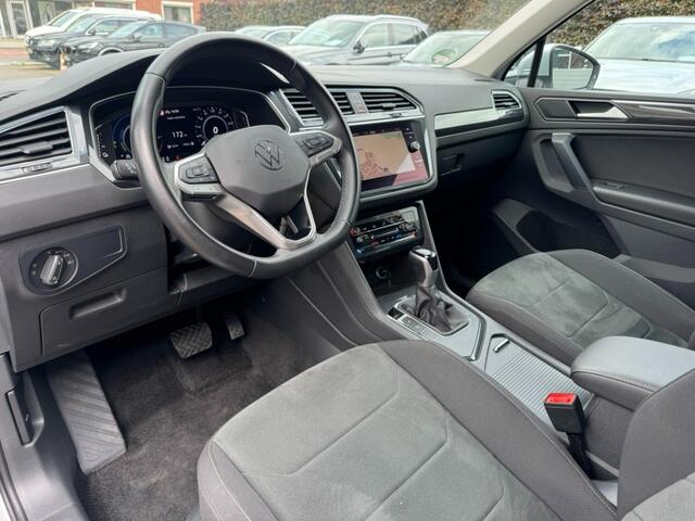 Volkswagen TIGUAN 1.4TSI eHybrid 245PK Elegance IQ-Light Virtual Camera ACC Trekhaak Navi