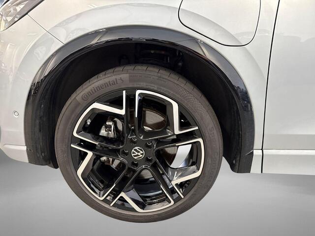 Volkswagen TIGUAN 1.5 eHybrid 204pk DSG R-Line Edition · Panoramadak · 360 Camera · Inklap. Trekhaak · Matrix LED · Stuur- & Stoelverwarming · Garantie t/m 18-09-2030 of 100.000km