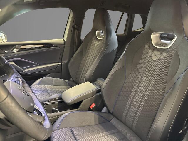 Volkswagen TIGUAN 1.5 eHybrid 204pk DSG R-Line Edition · Panoramadak · 360 Camera · Inklap. Trekhaak · Matrix LED · Stuur- & Stoelverwarming · Garantie t/m 18-09-2030 of 100.000km