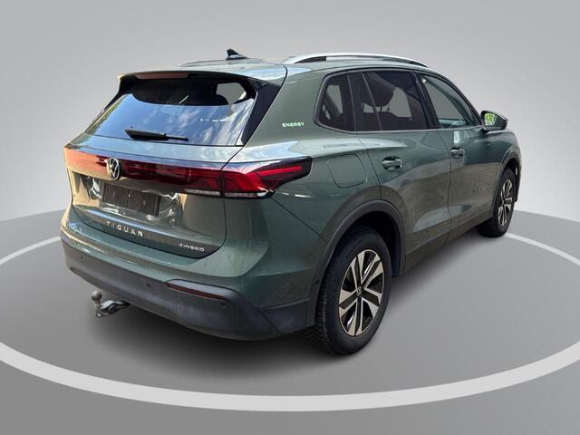 Volkswagen TIGUAN 1.5 eTSI 150pk DSG Life Business · 360 Camera · Inklap. Trekhaak · Keyless · Stuur- & Stoelverwarming · Elek. Achterklep · Alarmklasse 3 · Garantie t/m 30-09-2030 of 100.000km