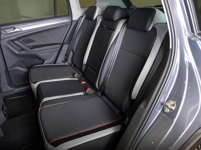 Volkswagen TIGUAN 1.5 TSI Sport Urban / 150pk / Trekhaak / Achteruitrij camera / Harman Kardon / Head-Up display /